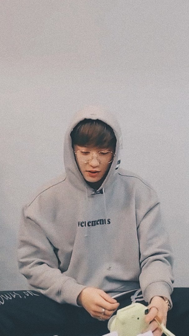 Detail Chanyeol Lockscreen Nomer 11