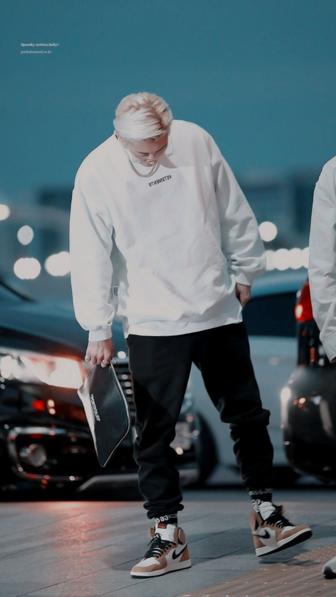 Detail Chanyeol Lockscreen Nomer 40