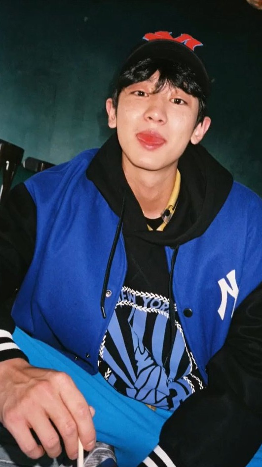 Detail Chanyeol Lockscreen Nomer 41