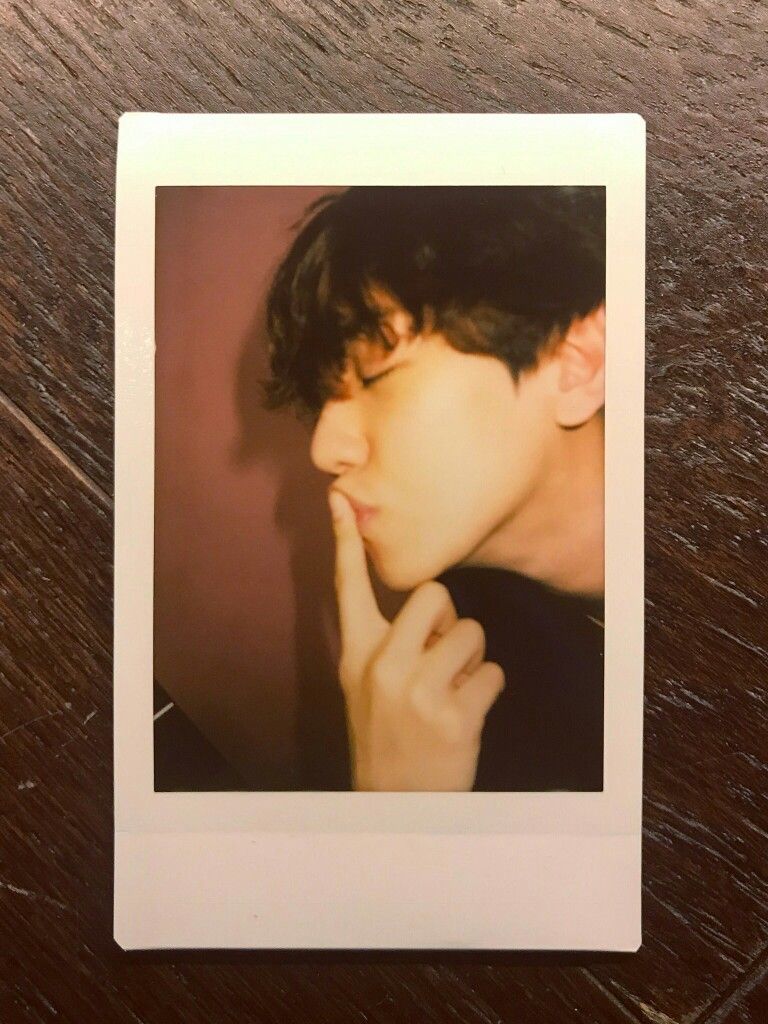 Detail Chanyeol Polaroid Nomer 21