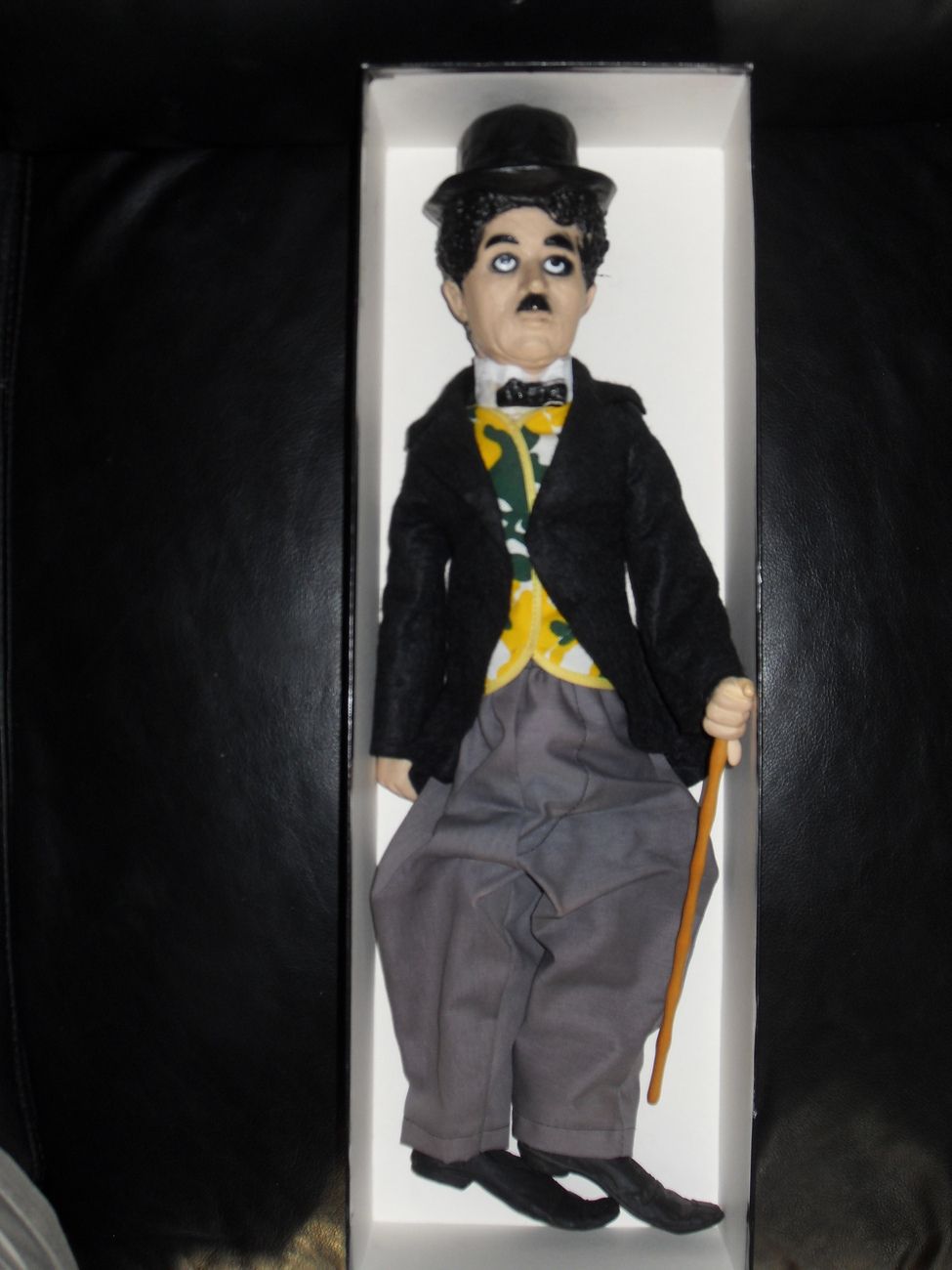 Detail Charlie Chaplin Doll Nomer 2