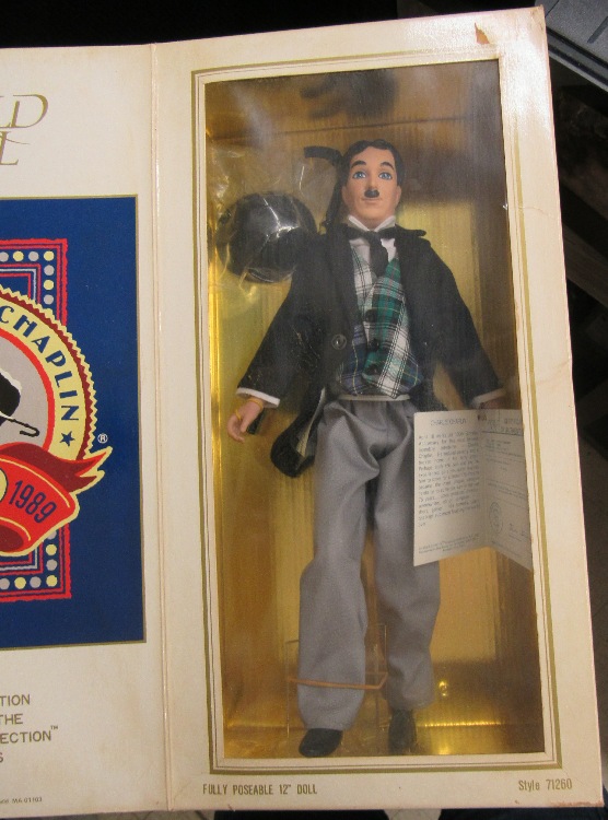 Detail Charlie Chaplin Doll Nomer 23