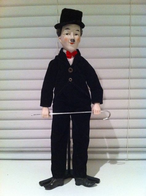 Detail Charlie Chaplin Doll Nomer 31