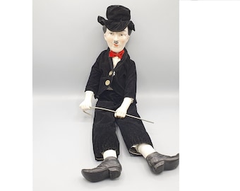 Detail Charlie Chaplin Doll Nomer 51