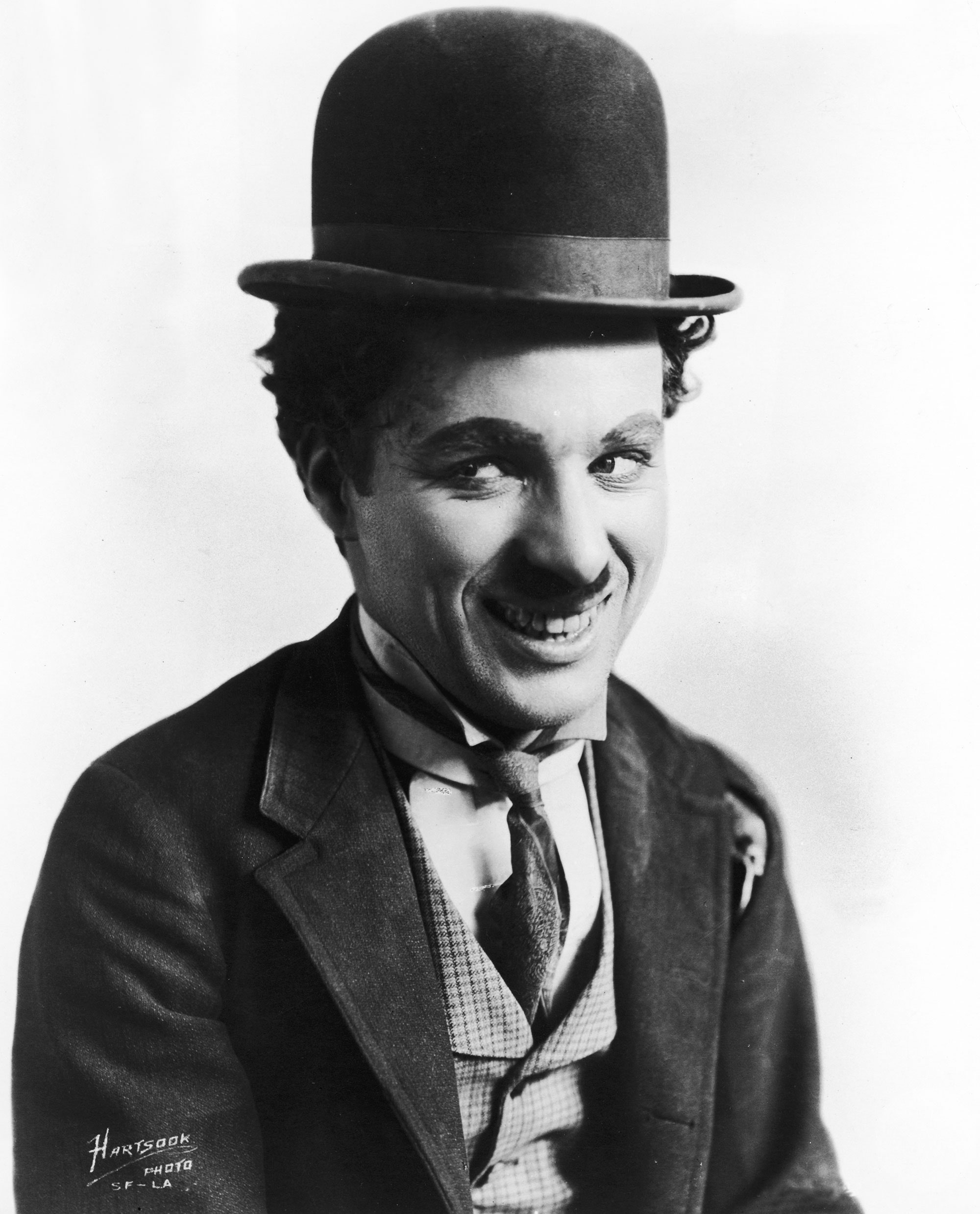 Detail Charlie Chaplin Photos Nomer 9