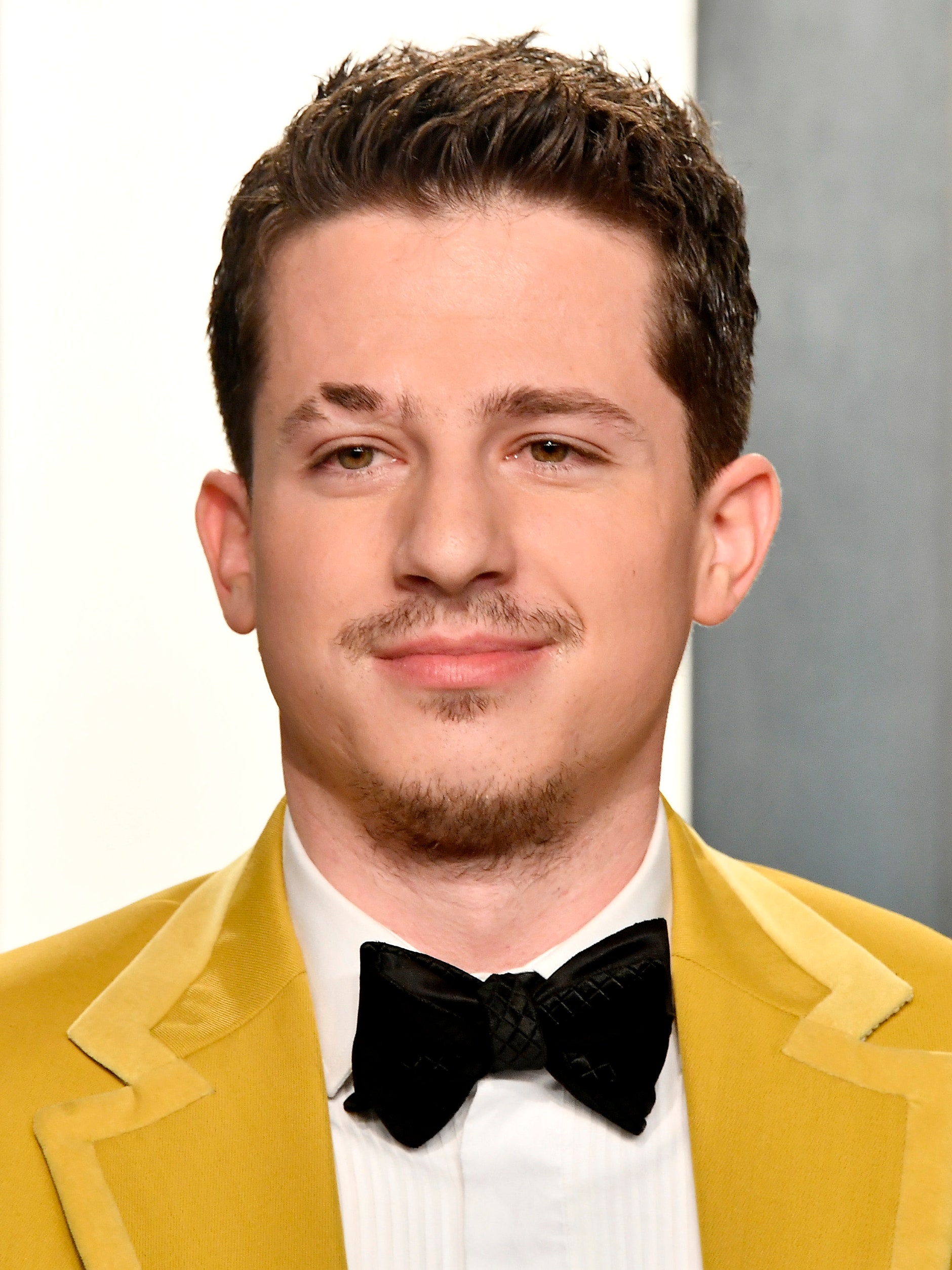 Detail Charlie Puth Foto Nomer 13