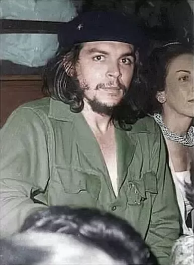 Detail Che Guevara Jacket Nomer 21