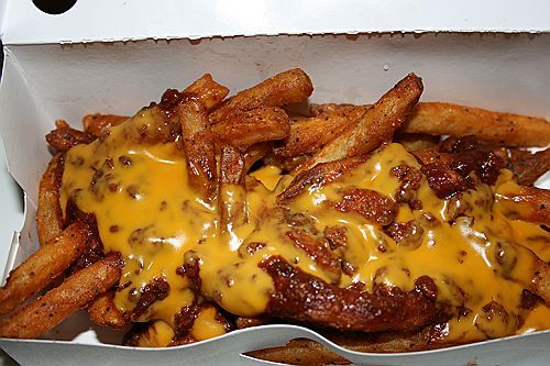 Detail Checkers Chili Cheese Fries Nomer 3