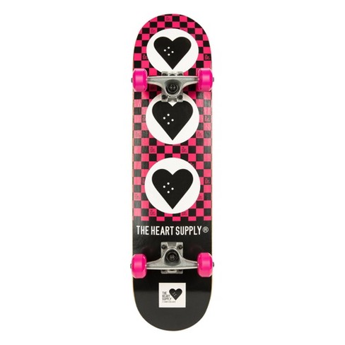 Detail Checkers Skateboard Nomer 32