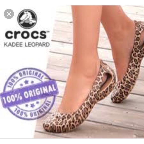 Detail Cheeta Print Crocs Nomer 42