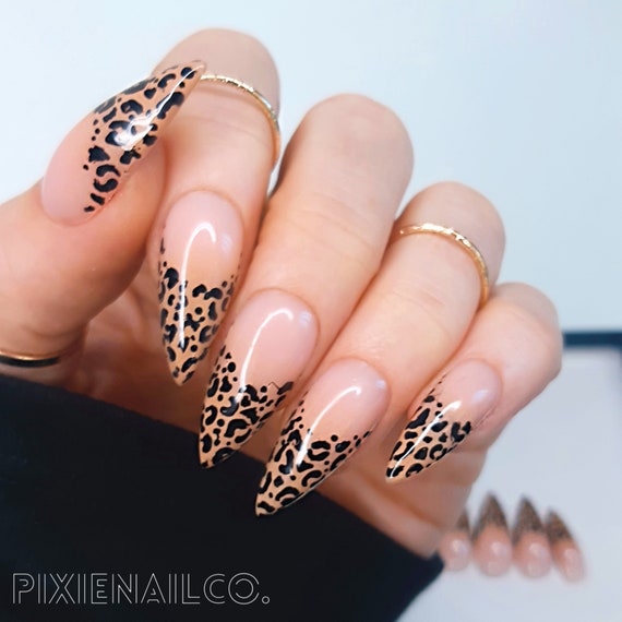 Detail Cheetah Almond Nails Nomer 15