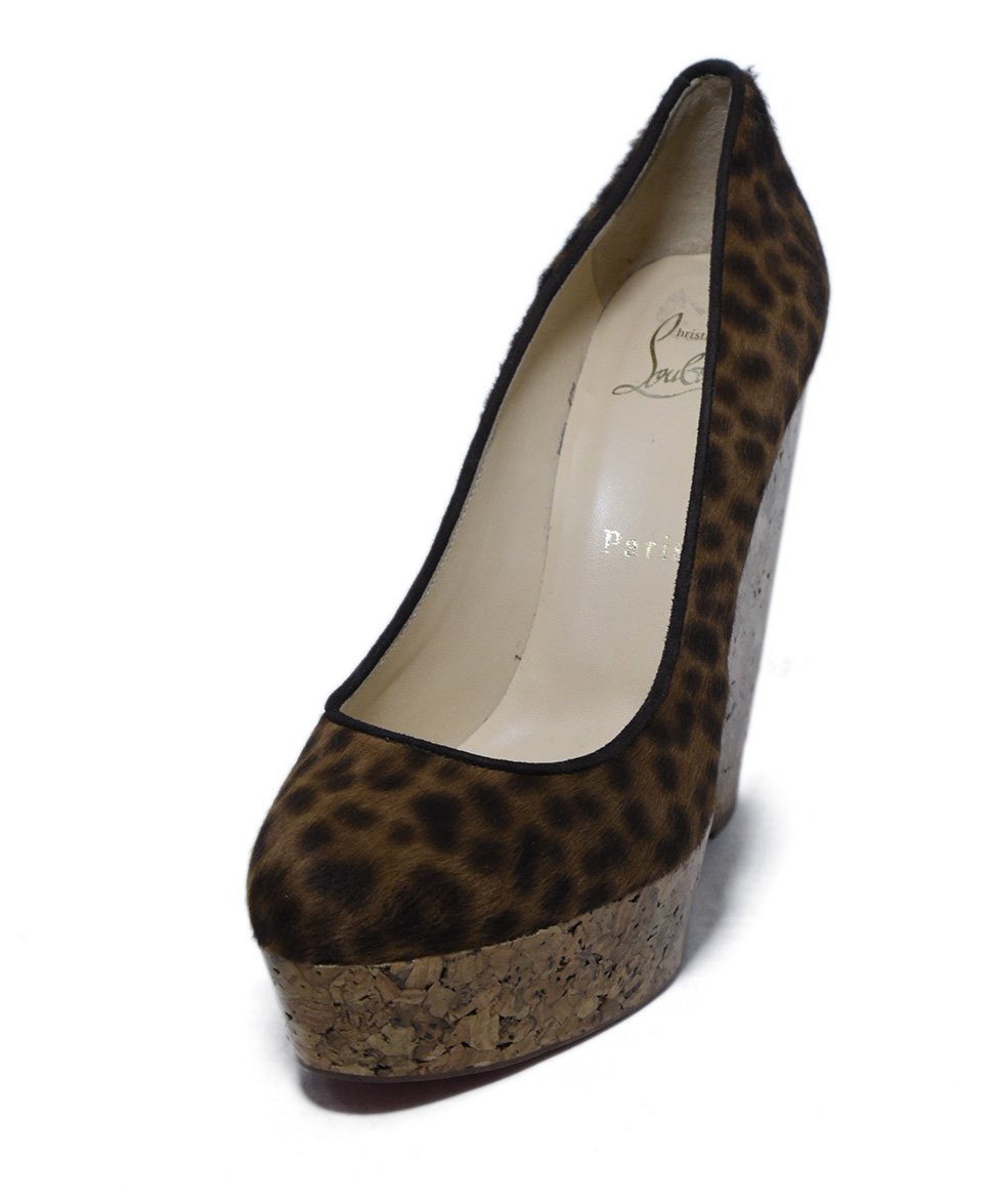 Detail Cheetah Louboutin Nomer 43