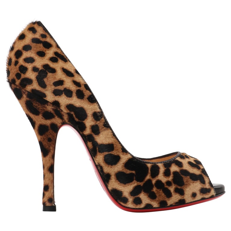 Detail Cheetah Print Christian Louboutin Shoes Nomer 46