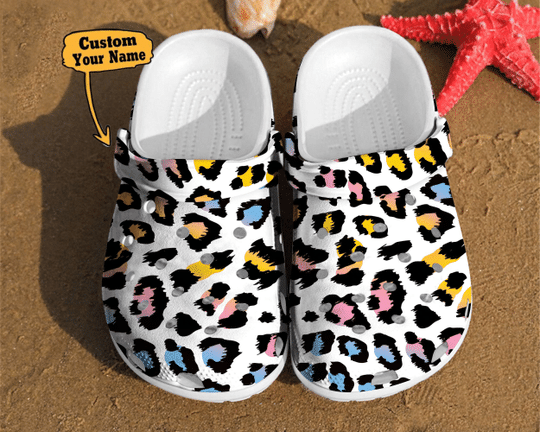 Detail Cheetah Print Crocs With Fur Nomer 36