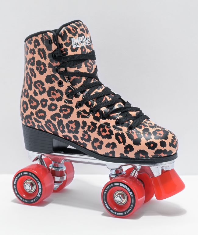 Detail Cheetah Print Roller Skates Nomer 2