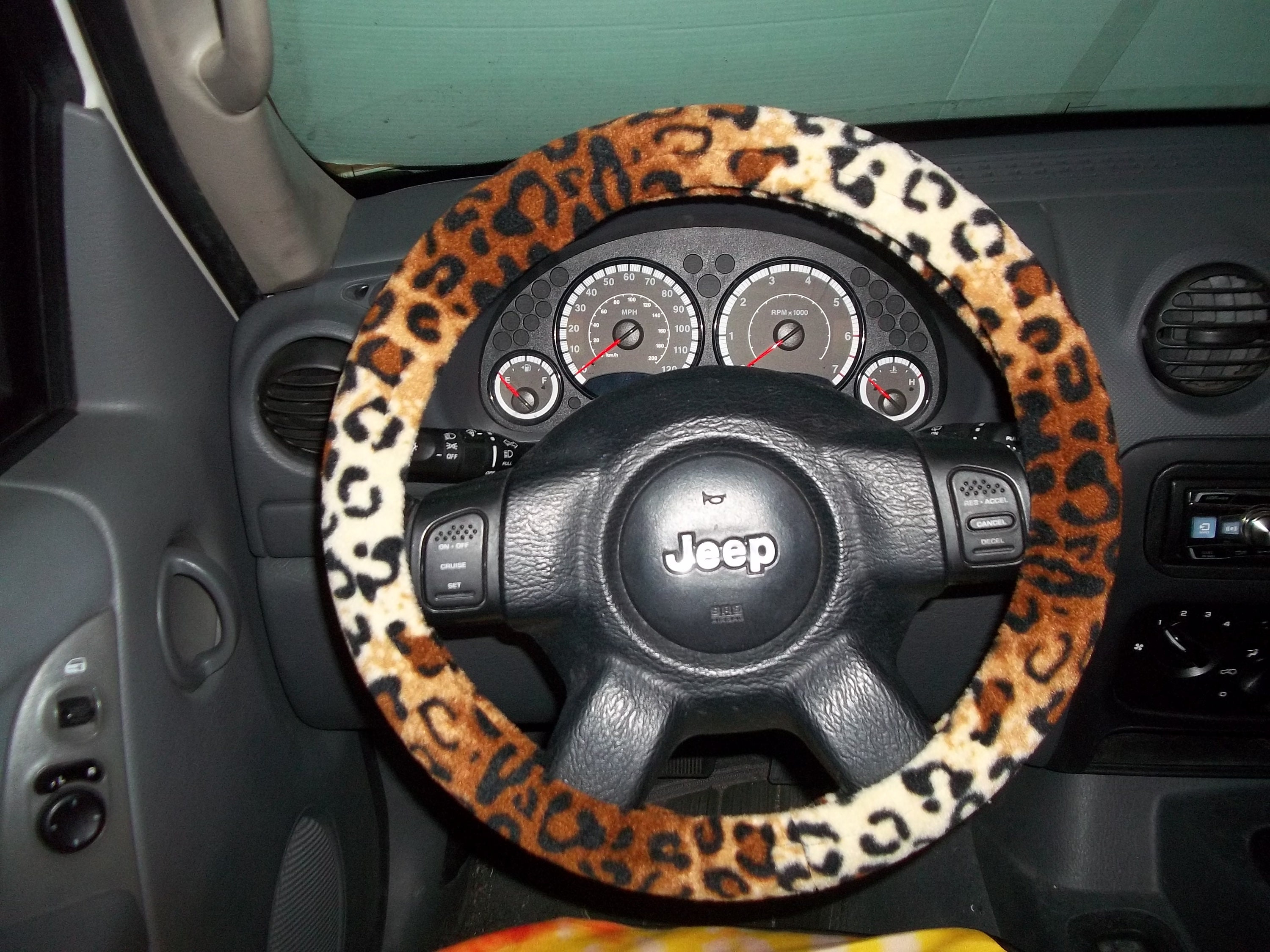 Detail Cheetah Print Steering Wheel Cover Nomer 7