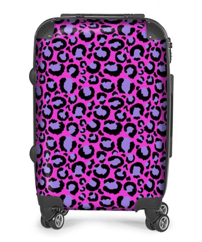 Detail Cheetah Print Suitcase Nomer 37
