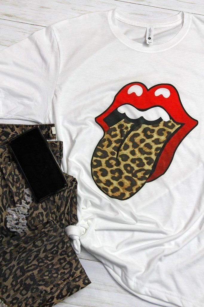 Detail Cheetah Print Tongue Shirt Nomer 36