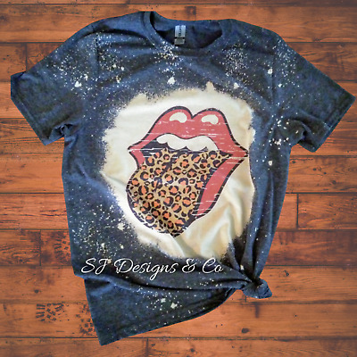 Detail Cheetah Print Tongue Shirt Nomer 38