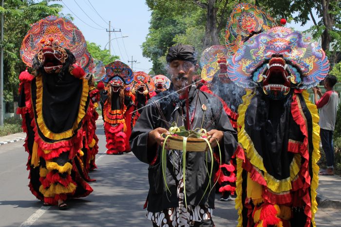 Detail Gambar Barongan Jawa Timur Nomer 47