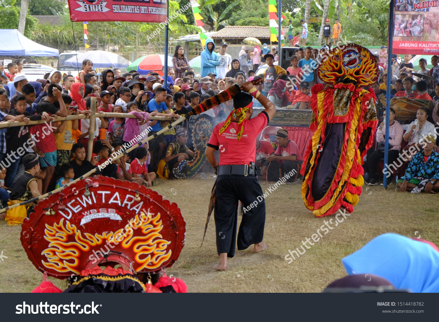 Detail Gambar Barongan Kuda Lumping Nomer 26