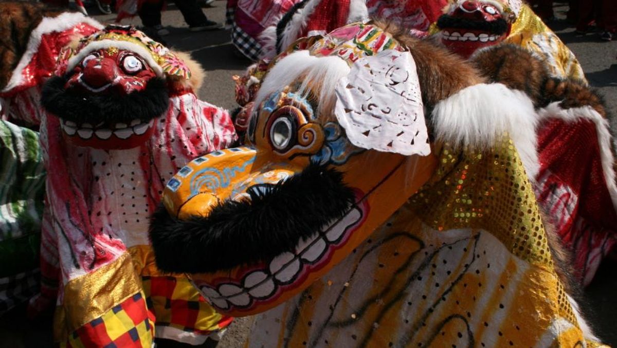 Detail Gambar Barongsai Hitam Putih Nomer 19