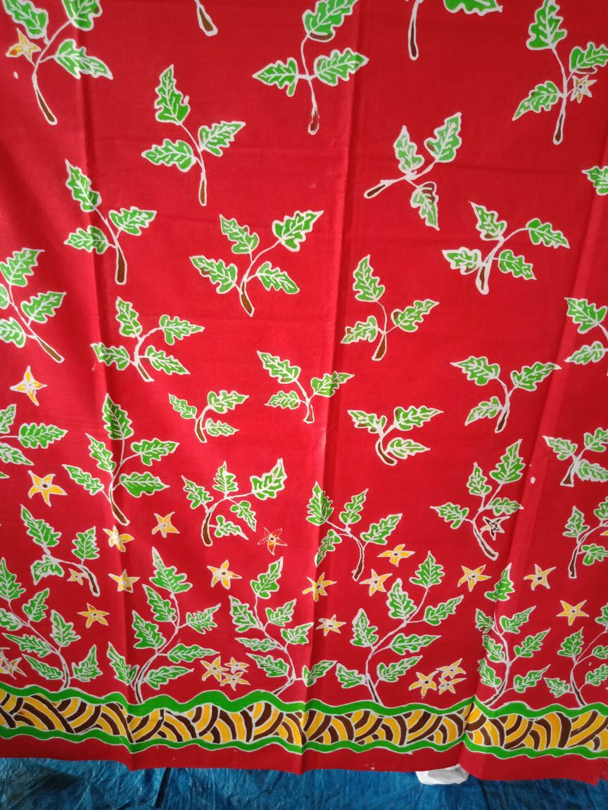 Detail Gambar Batik Bermotif Bunga Dan Daun Nomer 33