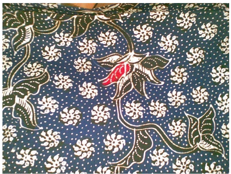 Detail Gambar Batik Bermotif Bunga Dan Daun Nomer 53