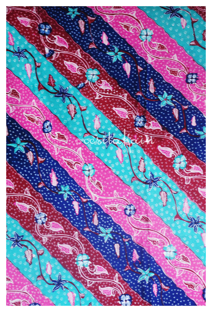 Detail Gambar Batik Berwarna Nomer 19