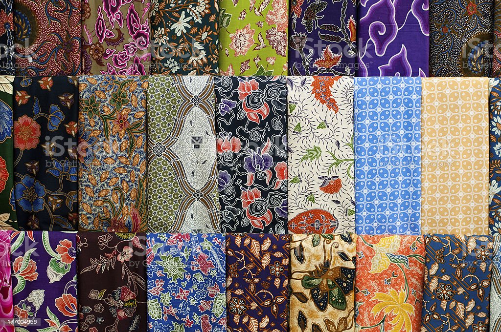 Detail Gambar Batik Berwarna Nomer 44