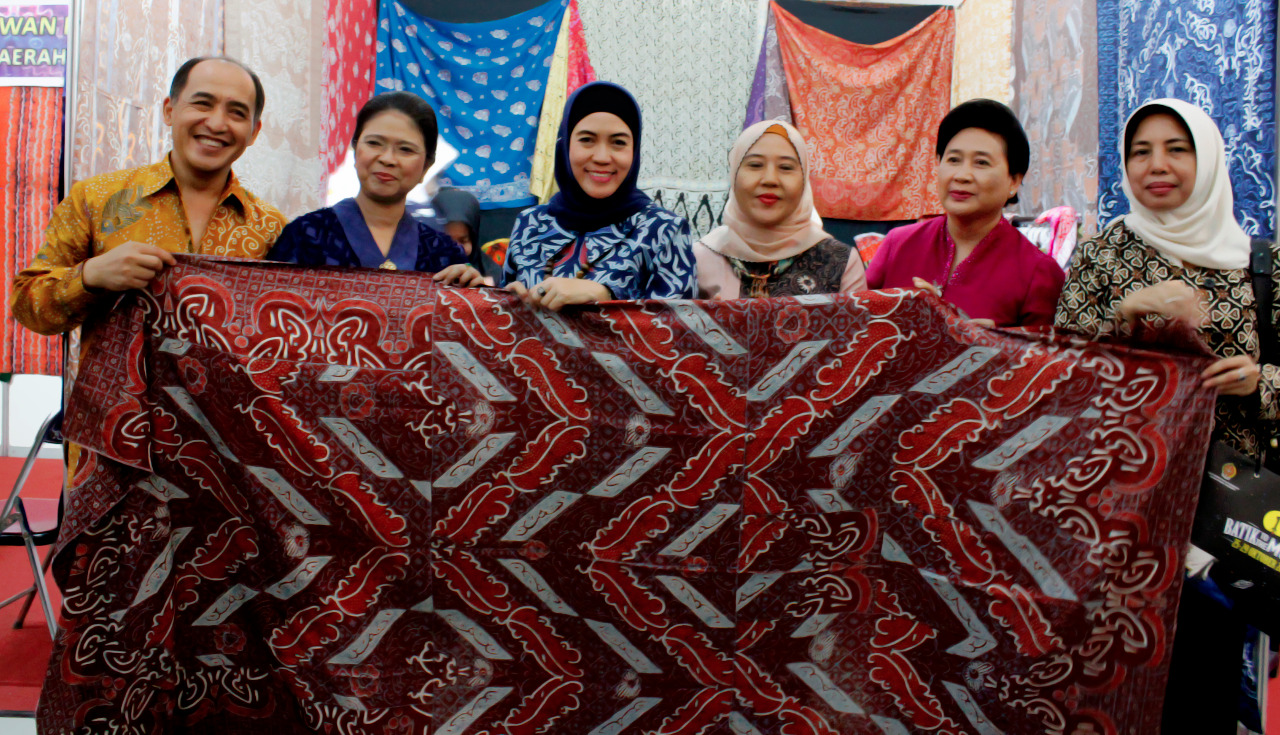 Detail Gambar Batik Besurek Bengkulu Nomer 30