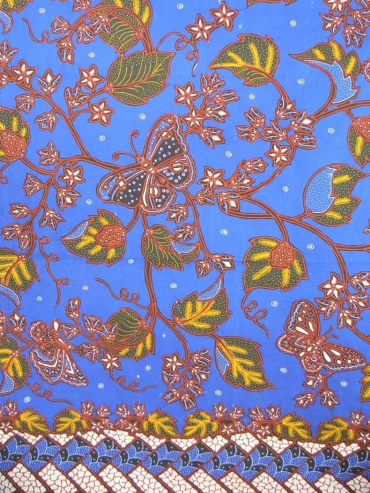Detail Gambar Batik Bunga Dan Hewan Nomer 23