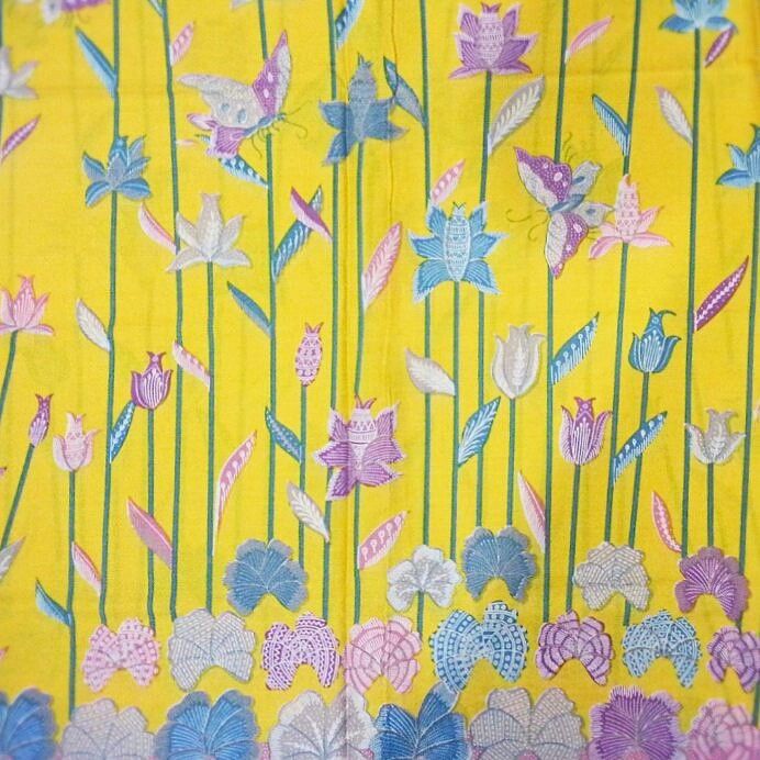 Detail Gambar Batik Bunga Tulip Nomer 2