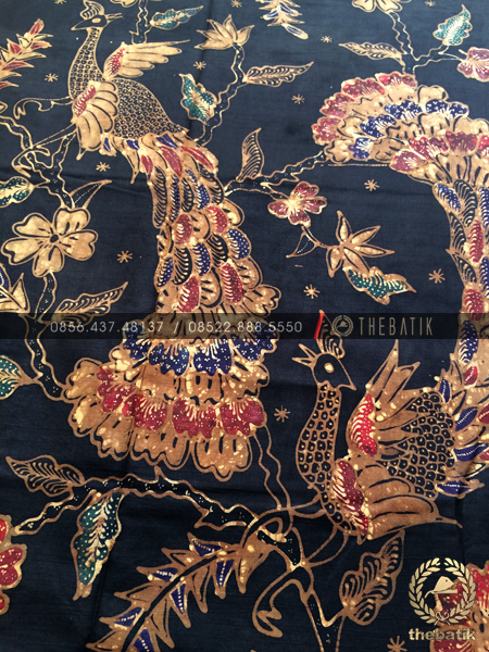 Detail Gambar Batik Burung Merak Nomer 12