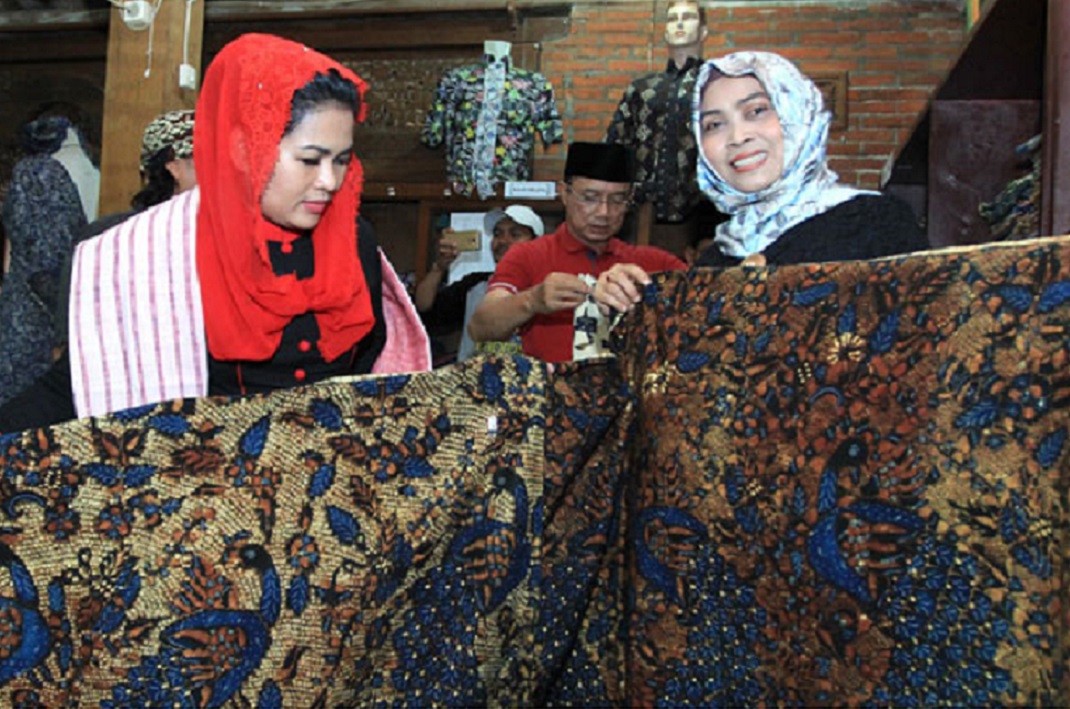 Detail Gambar Batik Gedog Tuban Nomer 41