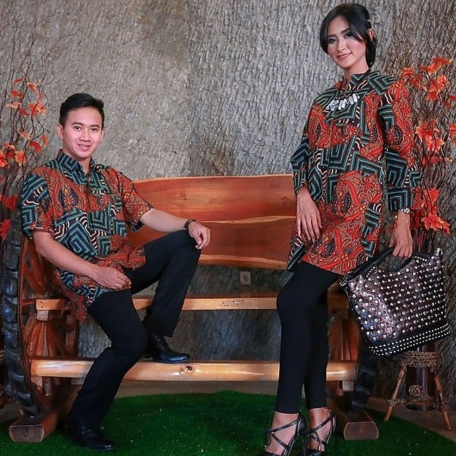 Detail Gambar Batik Hijau Kotak Nomer 40