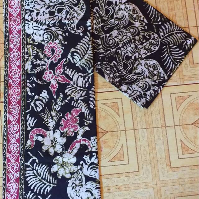 Detail Gambar Batik Jawa Timur Nomer 43