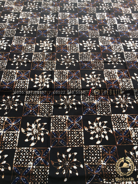 Detail Gambar Batik Kotak Nomer 31