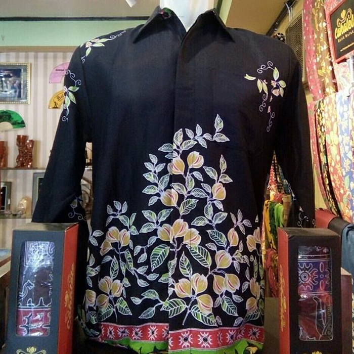 Detail Gambar Batik Maluku Nomer 35