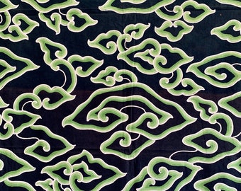 Detail Gambar Batik Mega Mendung Hitam Putih Nomer 30