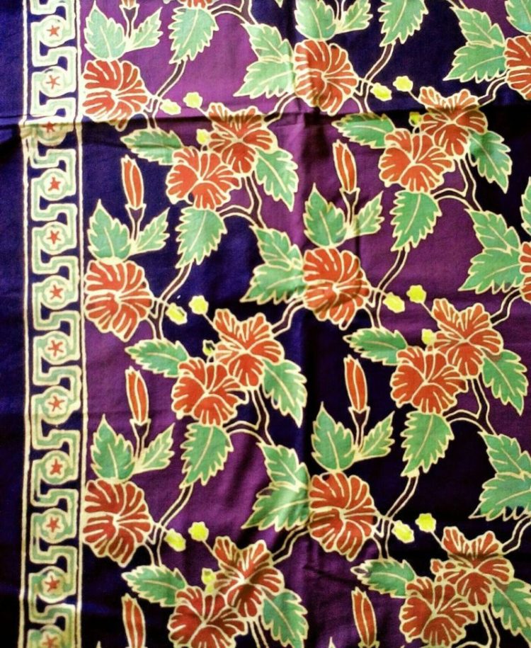 Detail Gambar Batik Motif Bunga Dan Daun Nomer 14