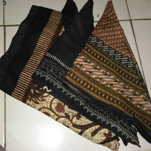 Detail Gambar Batik Segitiga Nomer 24