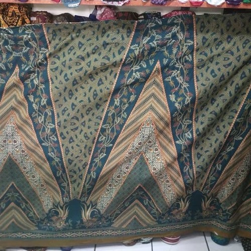 Detail Gambar Batik Segitiga Nomer 47