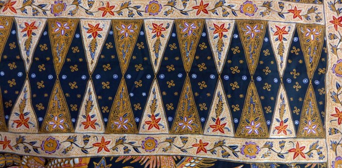 Detail Gambar Batik Tumpal Nomer 30