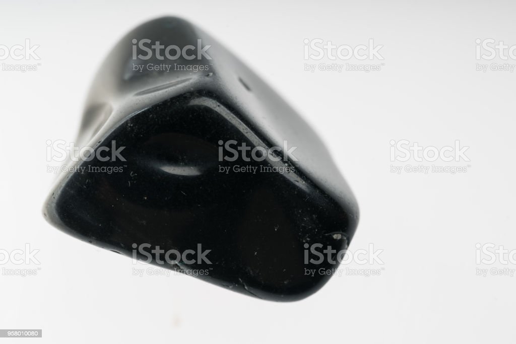Detail Gambar Batu Obsidian Nomer 53