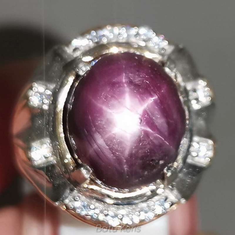 Detail Gambar Batu Ruby Nomer 34