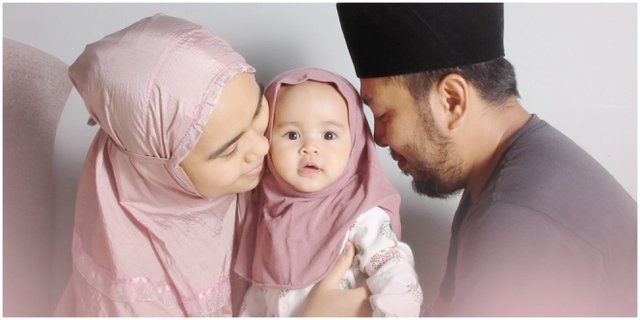 Detail Gambar Bayi Dan Kata Mutiara Nomer 31