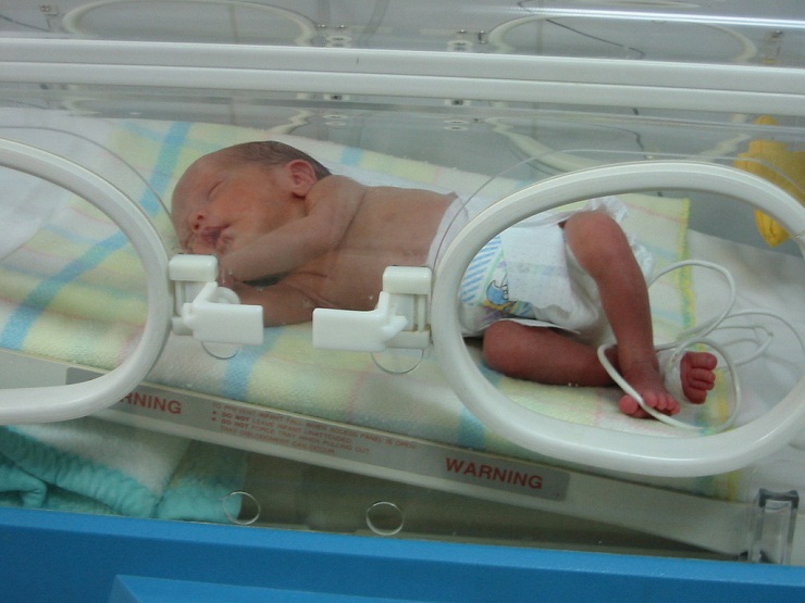 Detail Gambar Bayi Di Inkubator Nomer 19