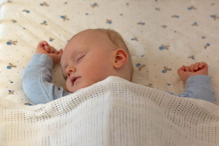 Detail Gambar Bayi Tidur Nomer 36