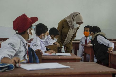 Detail Gambar Belajar Di Sekolah Nomer 42